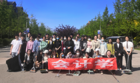 伟德国际victor1946会计学系积极开展劳动教育活动